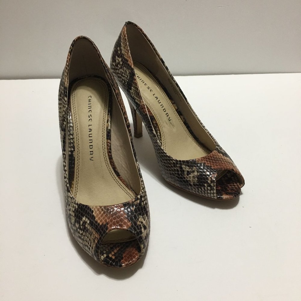 Chinese Laundry Peep Toe Heels Size 8.5